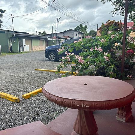 Pura Vida Aparment - Downtown La Fortuna Exteriör bild