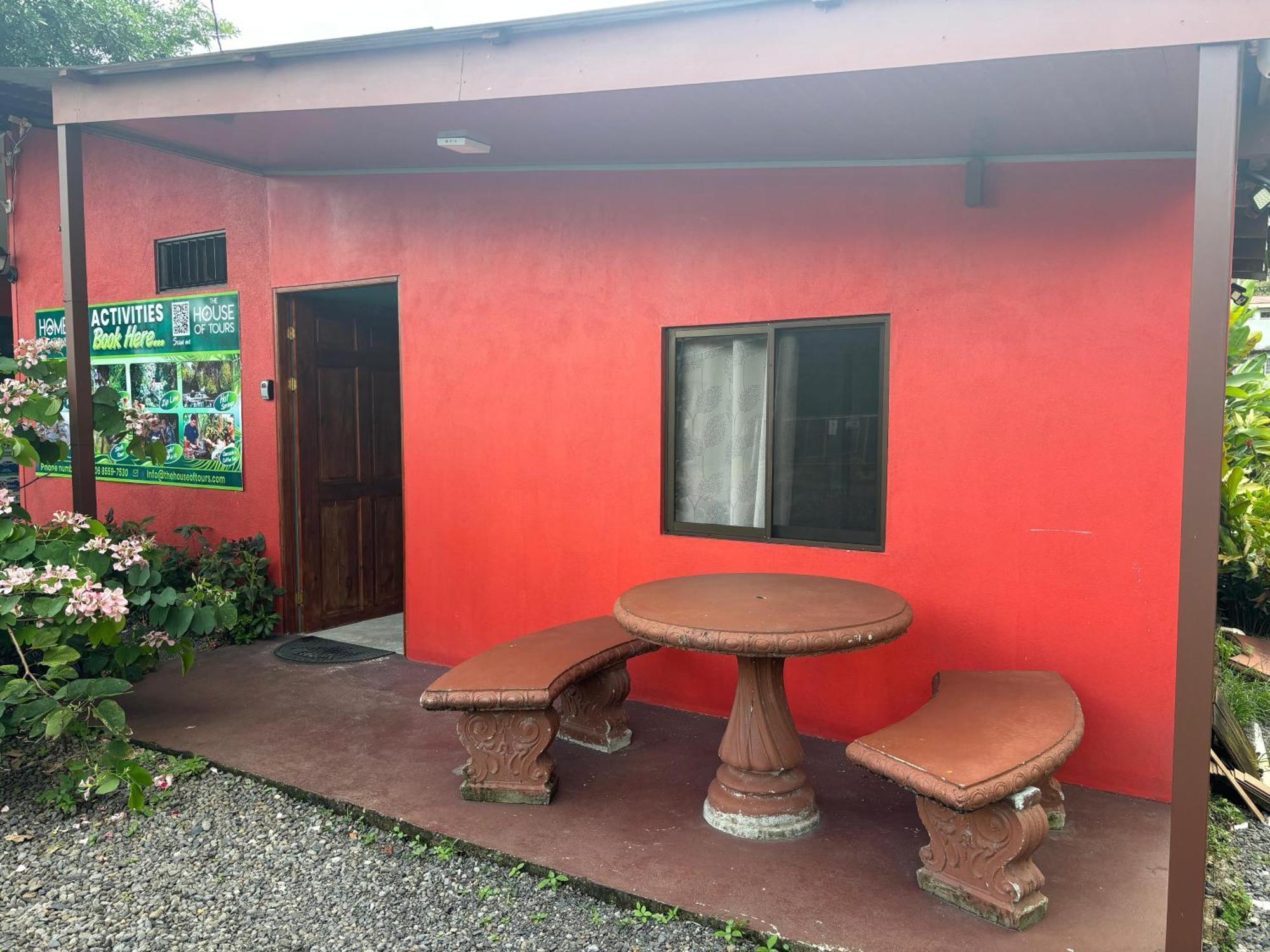Pura Vida Aparment - Downtown La Fortuna Exteriör bild