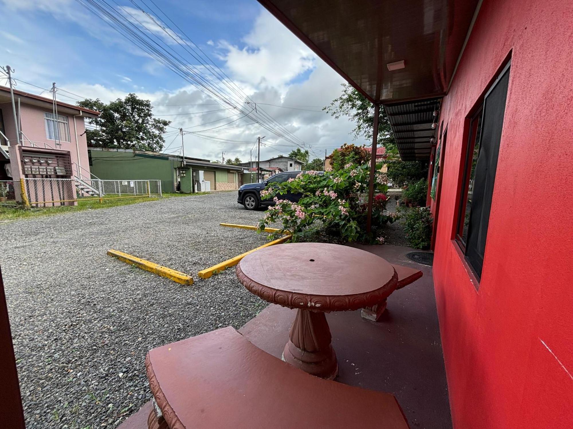 Pura Vida Aparment - Downtown La Fortuna Exteriör bild