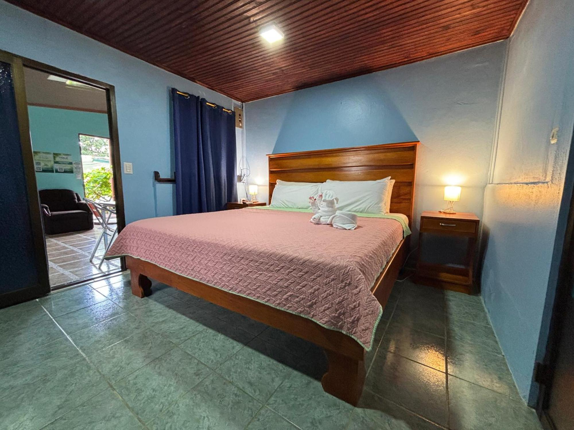 Pura Vida Aparment - Downtown La Fortuna Exteriör bild